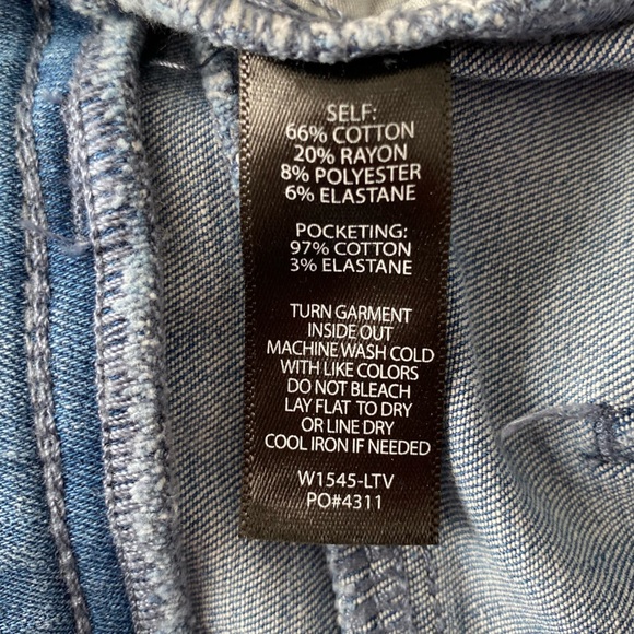 Betabrand Size M S-Petite Light Wash Blue Straight-Leg Yoga Denim Jeans - Picture 7 of 8